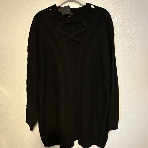 NWT Torrid Black Cable Cage Long Sleeve Pullover Sweater Size 2 (2X) - Picture 7 of 13